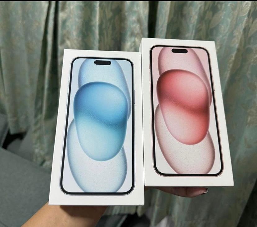 Apple iPhone 15 – Advanced Smartphone with A16 Bionic, 5G, and Dual/Triple Camera